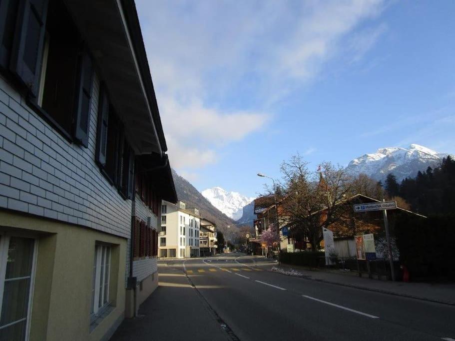 New.. Matten Central Family Suite, Sleeps 4 Matten bei Interlaken Ngoại thất bức ảnh